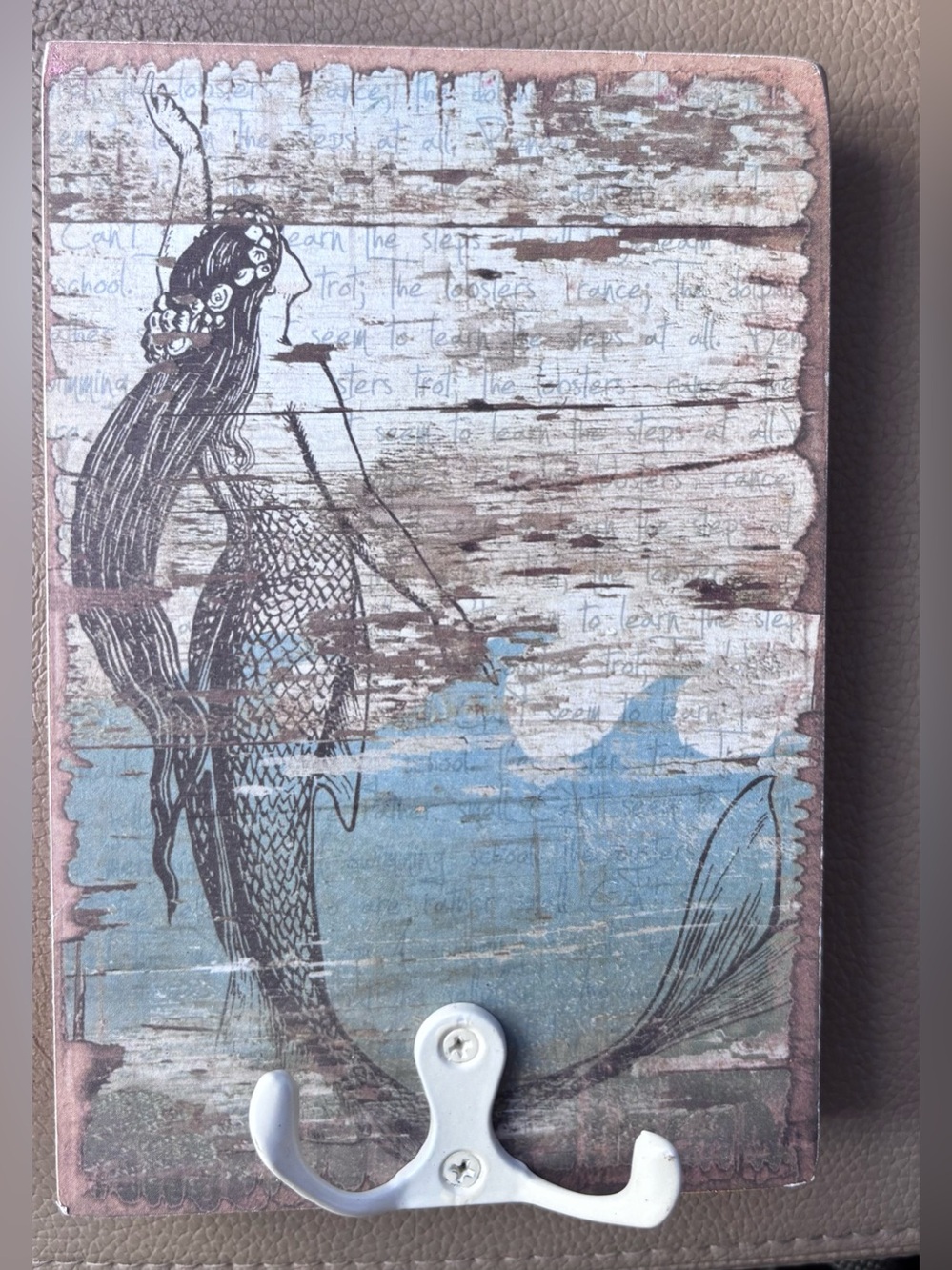 Primitives by Kathy mermaid wall hook